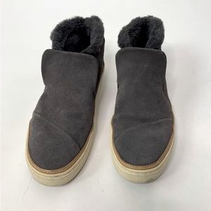 Toms Paxton Chukka Grey Blue Fuzzy Shoe Sneakers